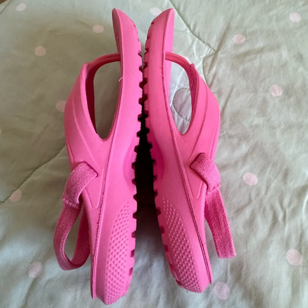 CROCS Kids Pink Sandals Toddler size 9